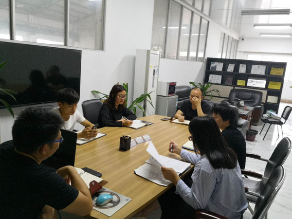 【鹽酸儲(chǔ)罐廠家】調(diào)整定位，滿足客戶需求實(shí)現(xiàn)自身價(jià)值